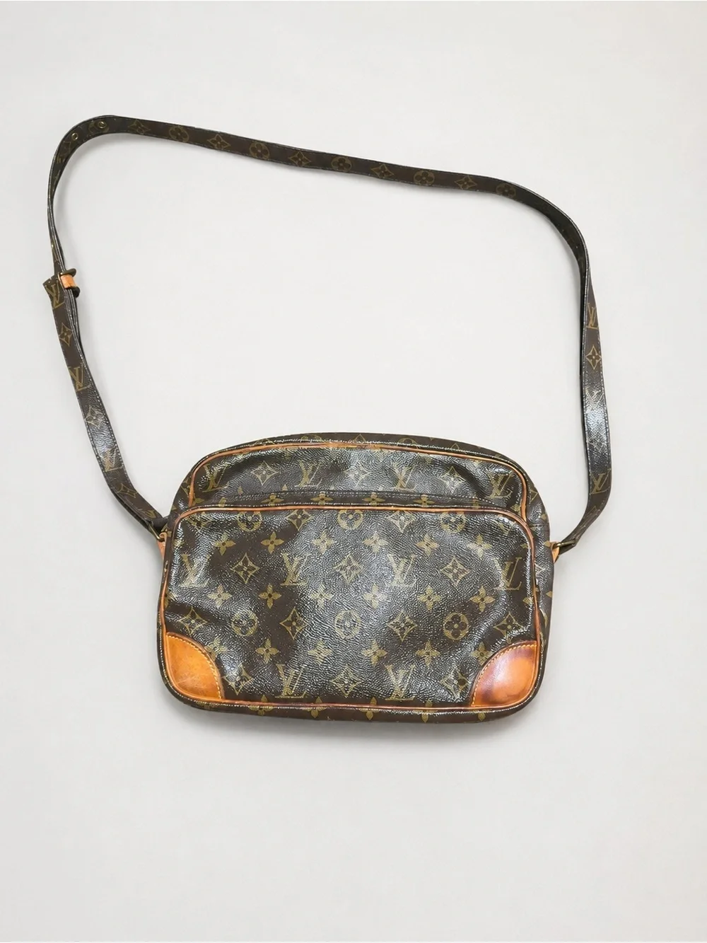 Louis Vuitton Monogram Nile GM Crossbody Shoulder Bag Vintage Made in France